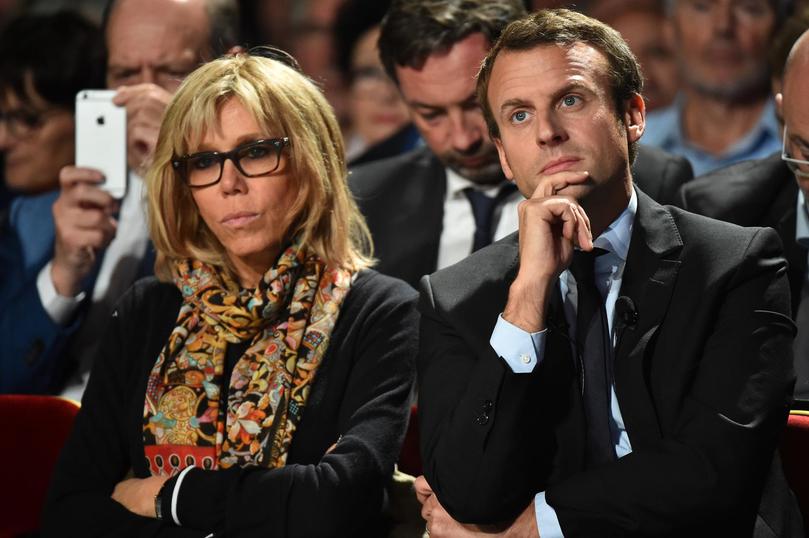 Des Images Médiatiques, Entre Admiration et Critiques