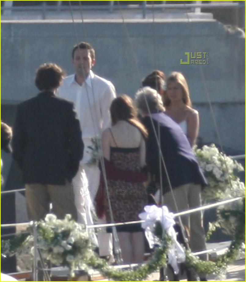Jennifer Aniston mariagerime avec glamour, faste, et moments inoubliables. Deux unions majeures ont marqué la vie sentimentale de la star de "Friends" : d'abord avec Brad Pitt, puis avec Justin Theroux. Ces mariages offrent un regard unique sur la vie privée d'une des actrices les plus emblématiques d’Hollywood, tout en dévoilant secrets, dépenses et émotions derrière les portes closes.