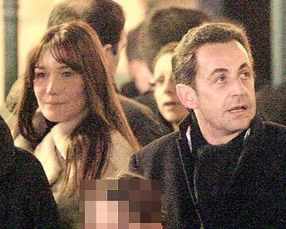 Marie-Dominique Culioli a choisi une vie plus retirée, loin des feux des projecteurs. Selon le magazineVSD, elle vivrait aujourd’hui dans un appartement à Neuilly, face au Bois de Boulogne, entourée d’un environnement calme.