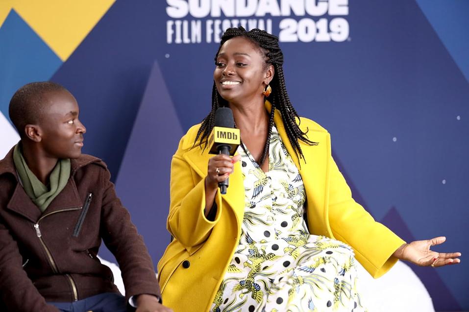 Depuis, Aïssa Maïga et Stéphane Pocrain ont mis fin à leur histoire. La comédienne s’est remariée avec un certain Géraud, une étape nouvelle dans sa vie privée. Toutefois, elle garde précieusement son rôle de mère auprès de ses deux garçons.