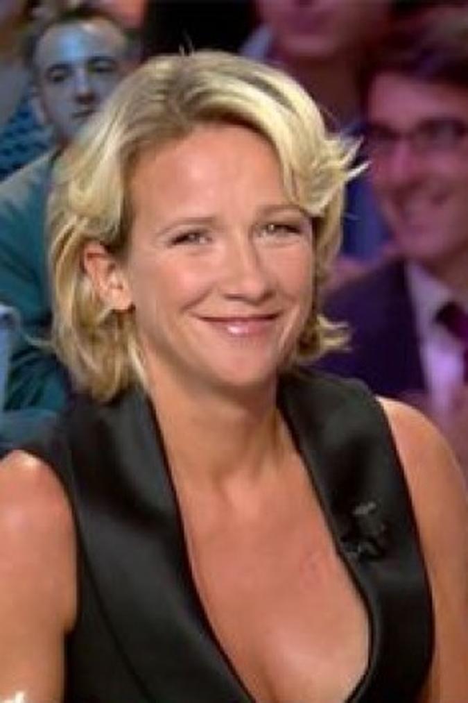Chacune de ces étapes correspond à un âge où elle a su se renouveler professionnellement. Elle incarne parfaitement l’idée que l’évolution n’est jamais interrompue par le temps qui passe.