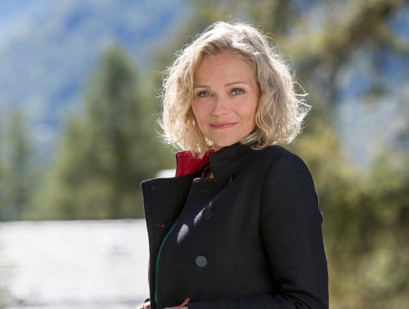 Claire Borotra : Une Femme de Caractère Entre Scène et Famille