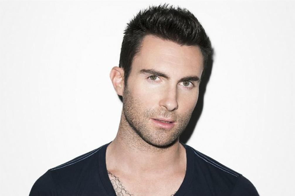 Il ne se contente pas de naître à Los Angeles. Dès 15 ans, Adam se lance dans la musique. Avec ses amis Jesse Carmichael et Mickey Madden, il forme le groupe Kara's Flowers en 1994.