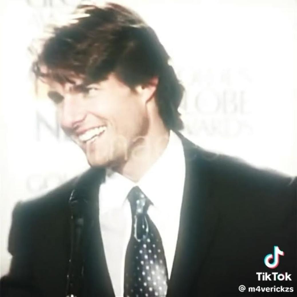 Leur relation, « cachée » depuis un moment, a été très visible à partir de décembre 2023. Tom Cruise a été vu louant un étage entier d’un restaurant à Londres pour un dîner romantique avec Elsina, tandis qu’ils fréquentaient les clubs privés et dînaient dans des établissements de prestige du quartier Mayfair.