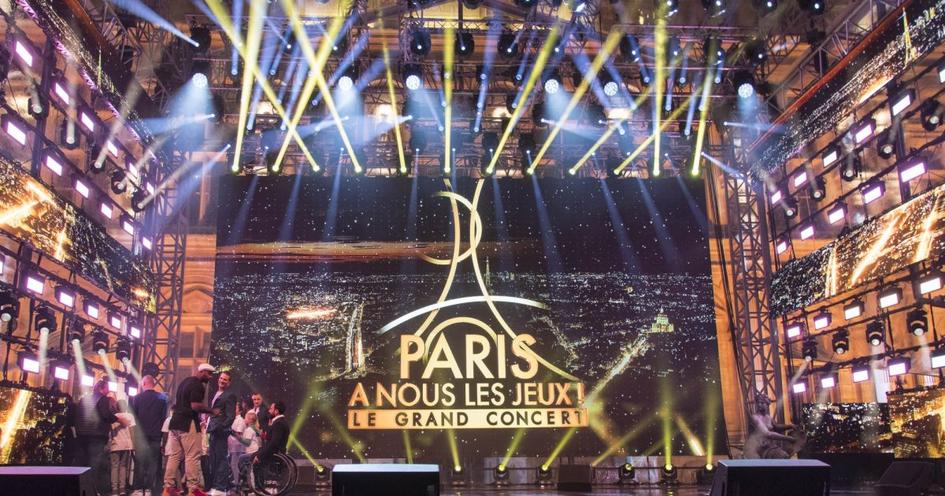 Alors, le fameux concert emblématiquedu 29 mars 2024? Il tourne autour d’un hommage monumental à Freddie Mercury et au Groupe Queen. Imaginez 500 choristes internationaux réunis pour un show exceptionnel inédit en Europe. Rien que ça.