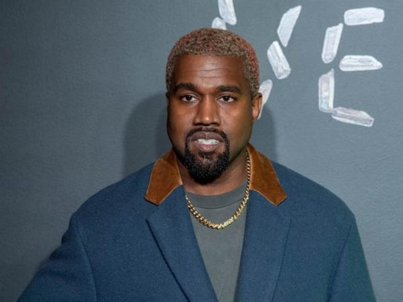 Kanye West vieillit, comme nous tous. Mais son âge est aussi comme un calendrier de ses accomplissements. En regardant son parcours depuis son enfance à Atlanta jusqu’à aujourd’hui, on mesure combien chaque tranche d’âge a compté. Mieux connaître ce détail, c’est mieux comprendre qui est Kanye West, l’homme derrière le public.