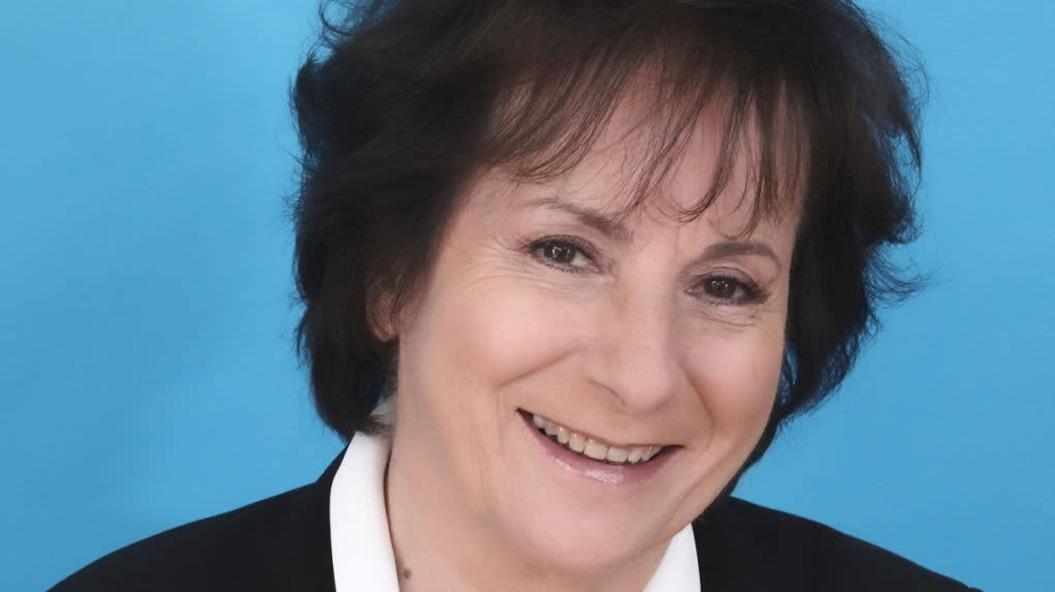 Nous vivons une époque où la surmédiatisation des personnalités est la norme, pourtant Marie-Paule Belle rappelle qu’on peut conjuguer célébrité et respect de la vie privée. Ses enfants restent donc une énigme bienveillante.