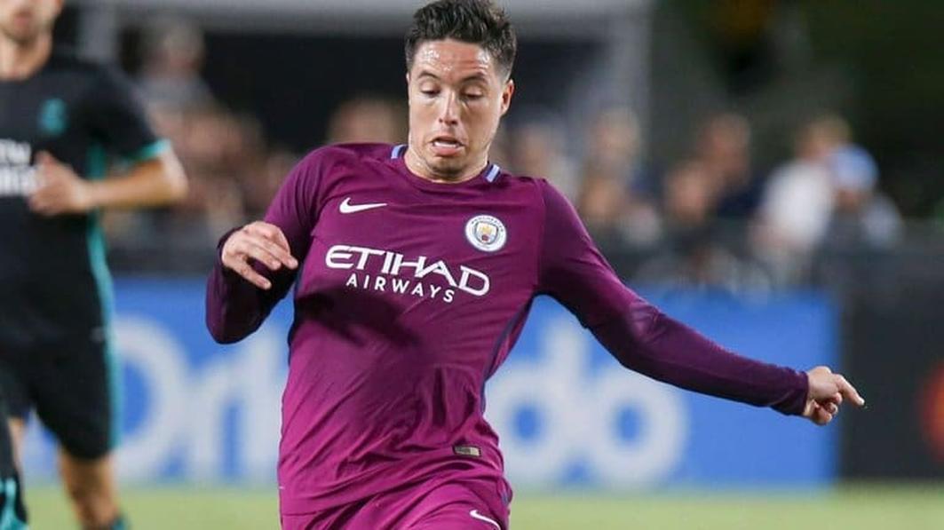 En somme, Samir Nasri vie privée est une histoire de racines solides, d’amours discrètes et d’une personnalité en constante évolution. Sa paternité récente l’a transformé, révélant un homme qui veut écrire un nouveau chapitre plus mature, plus réfléchi.