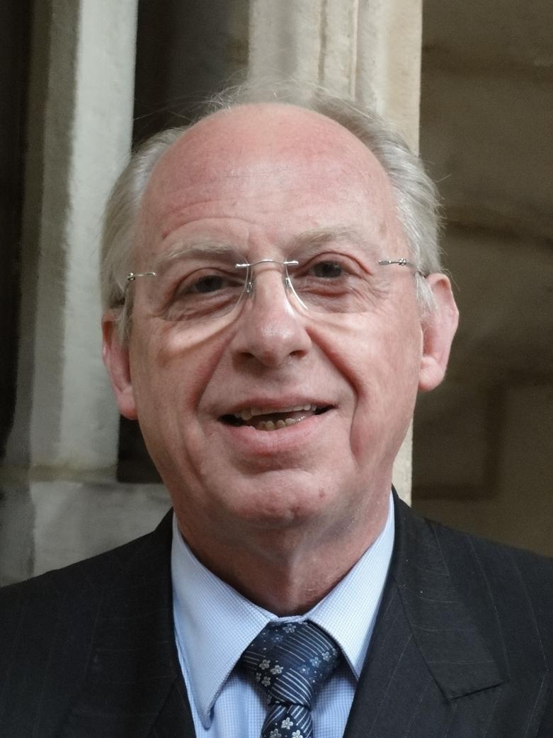 Malgré ces détails, le mystère persiste légèrement autour de l’identité exacte de "Ann", évoquée en 1985. Il est possible qu'il s'agisse d'un autre épisode ou d'une confusion dans les sources. Le nom et le rôle de Catherine Barma sont toutefois plus répandus et restent les plus fiables.