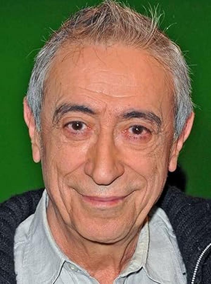 Aucun communiqué, aucun selfie post-noces. Le silence de l’entourage alimente encore plus la rumeur. Le fameux scoop est donc à prendre avec des pincettes tant que Luis Rego ne s’exprime pas lui-même.