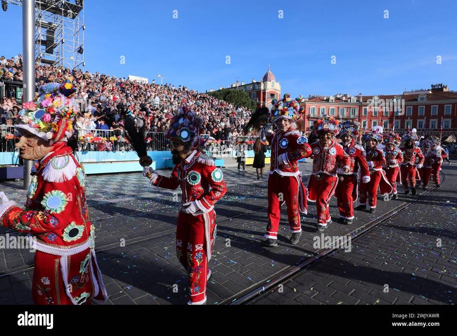 Quatre après-midis dédiés à cette tradition : 17, 21, 25 février et 1er mars 2024. L’esprit festif prend littéralement des couleurs, entre fleurs, musique et sourires parfumés.