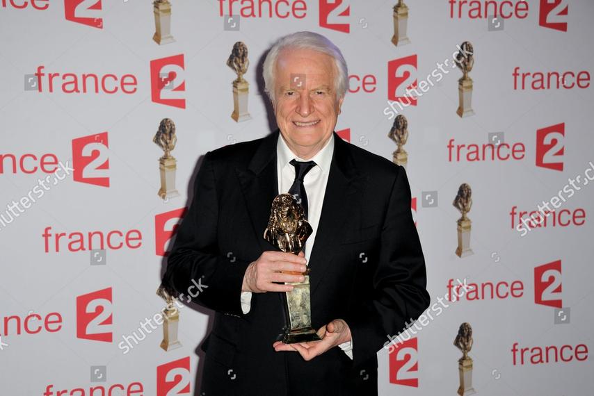 Pour les besoins professionnels, André Dussollier se rend souvent à Paris. Qu’il s’agisse de théâtre ou de promotion de films, la capitale est un passage obligé.