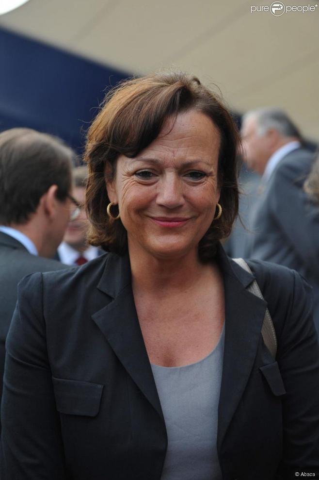 Le couple bénéficie de sympathies chez leurs proches, qui soulignent que Florence n’est pas qu’une épouse de ministre mais une professionnelle accomplie, diplômée d’HEC.