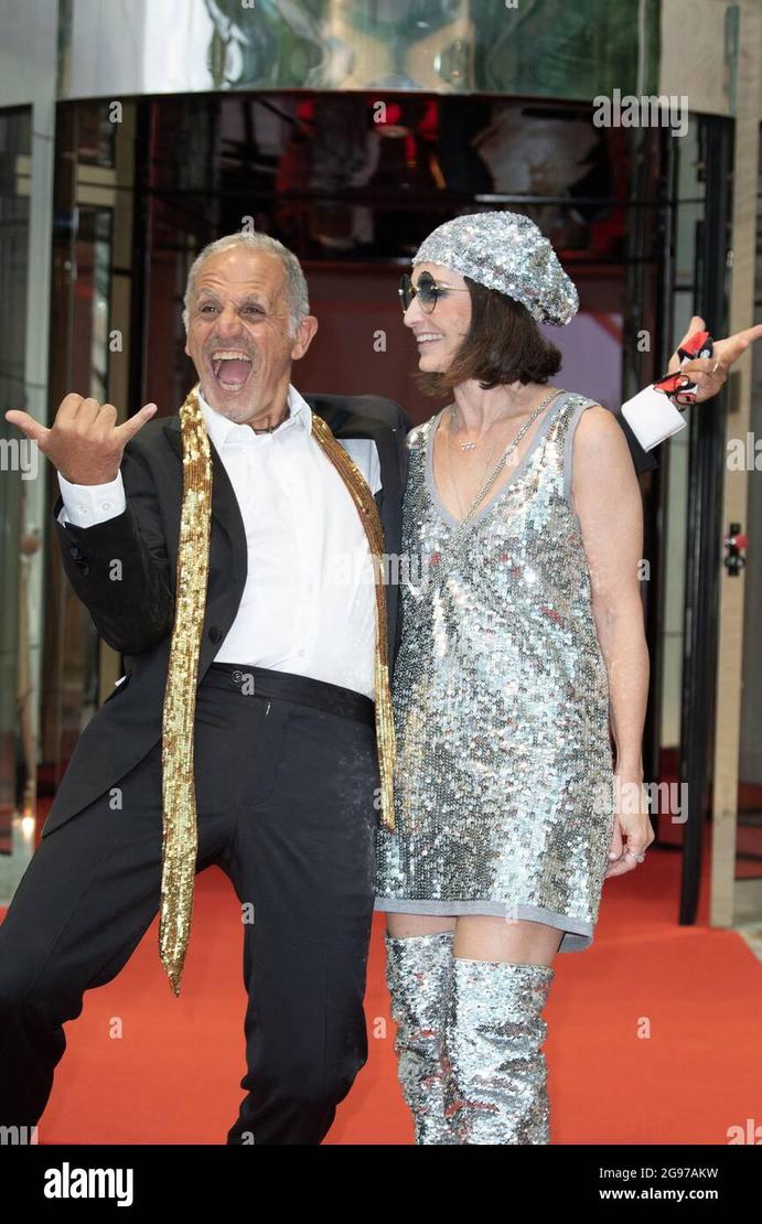 Marc Toesca en couple : amour, engagement et rumeurs dans le tourbillon médiatique