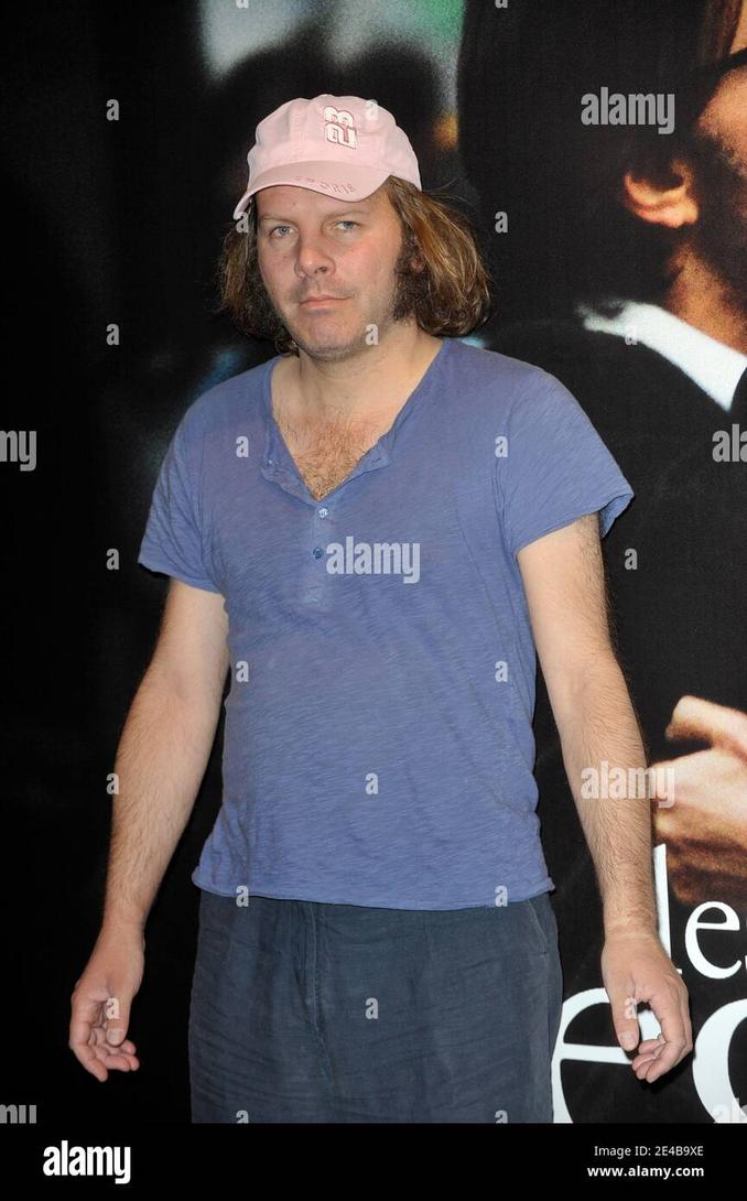 Philippe Katerine est le père de trois enfants : une fille aînée, Édie, née d'une première union, et deux fils, Billy et Alfred, qu’il a eus avec Julie Depardieu.Fidèle à son style énigmatique, l'artiste protège soigneusement leur intimité.