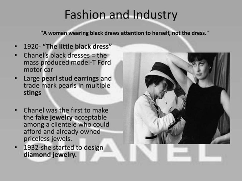 Son approche centrée sur l’humain, l’inclusion et la diversité s’annonce révélatrice pour Chanel. Par exemple, elle a déjà amorcé un renouvellement du conseil d’administration, plus jeune et plus féminin. Quatre cadres historiques ont plié bagage en moins d’un an.