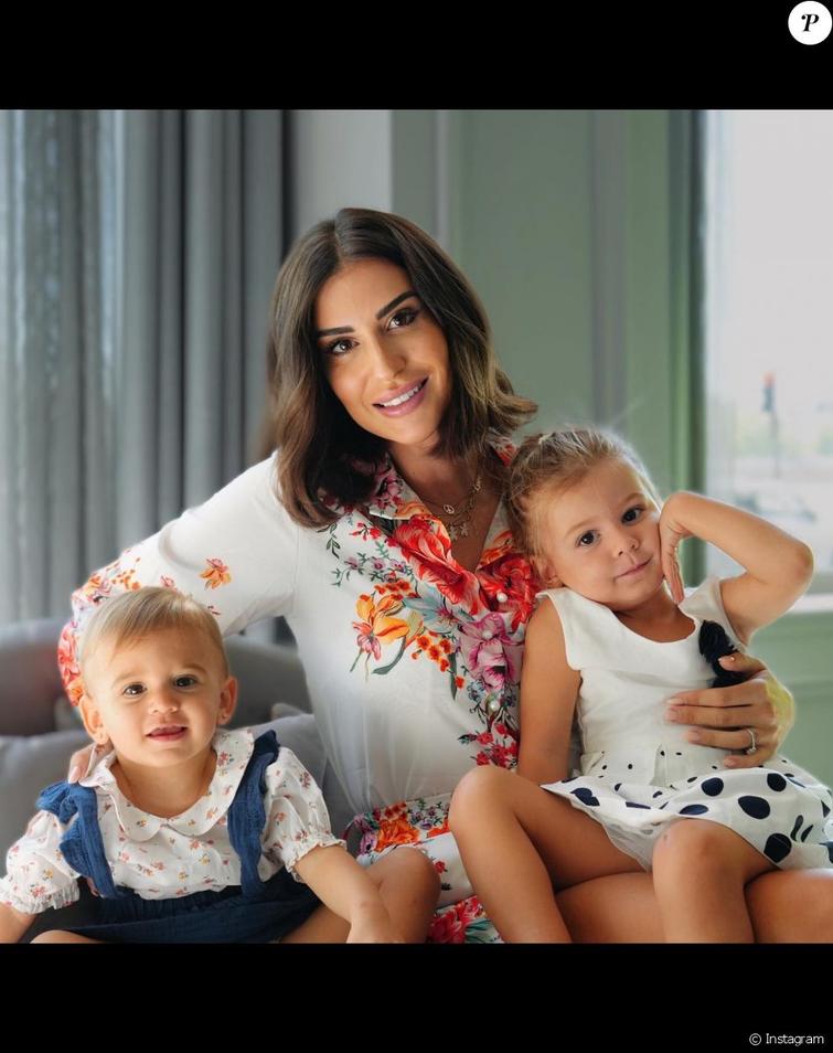 Elle partage avec franchise : « Ça fait pas mal de temps que vous vous posez la question... Avec Umberto, on a décidé de mettre fin à notre relation. »