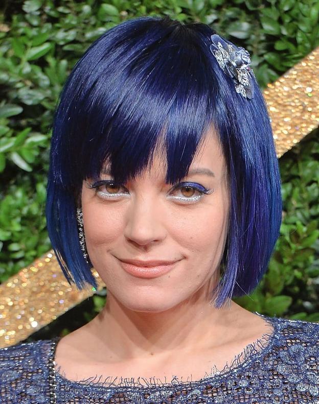 Cheveux bleus : est-ce juste une question de look?