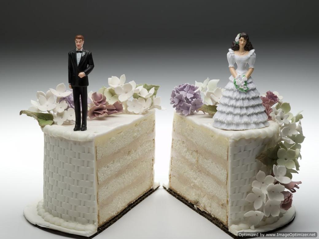 Le mariage a évolué. Le premier mariage chrétien sur le continent américain date de 1565. Les interdictions raciales ont été levées en 1967 par la Cour Suprême (affaire Loving v. Virginia). Le mariage entre personnes de même sexe est légal depuis quelques années.