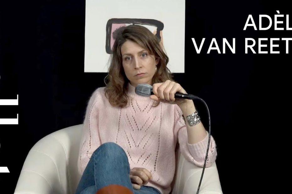 Directrice de France Inter depuis 2022, Adèle Van Reeth est un phare intellectuel. Sa nomination a provoqué débats, tant du fait de son talent que de ses choix personnels. Psychologie, philosophie, société : elle jongle entre ses rôles avec une finesse impressionnante.
