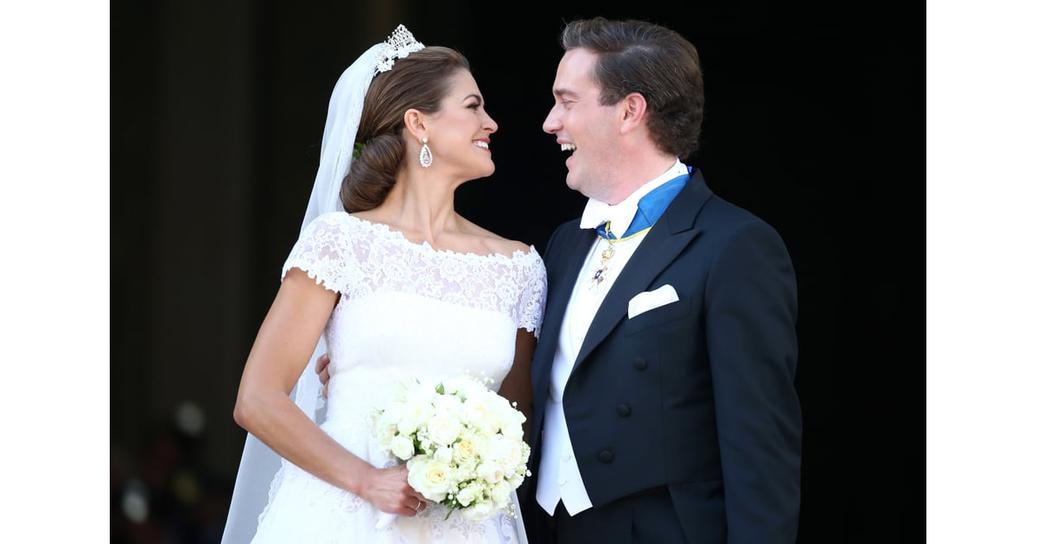 Le mariage a eu lieu le 8 juin 2013 à 16h dans la chapelle du palais royal de Stockholm.