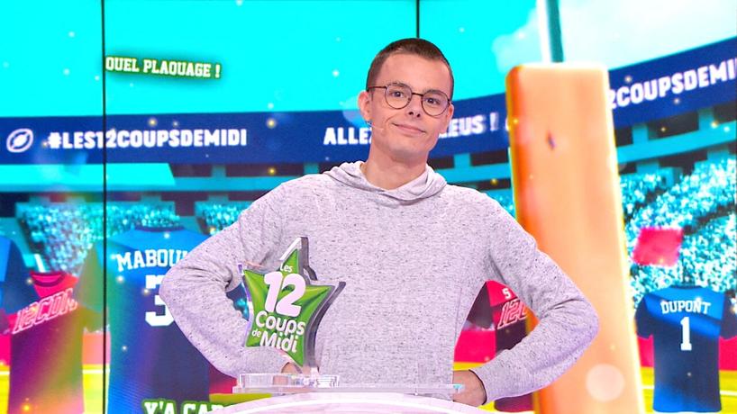 La question « Quand Émilien quitte-t-il Les 12 Coups de Midi ? » crée toujours du remous entre aficionados et producteurs. Jean-Luc Reichmann, l’animateur, s’est même exprimé en avril 2024, partageant sa fascination face au phénomène :