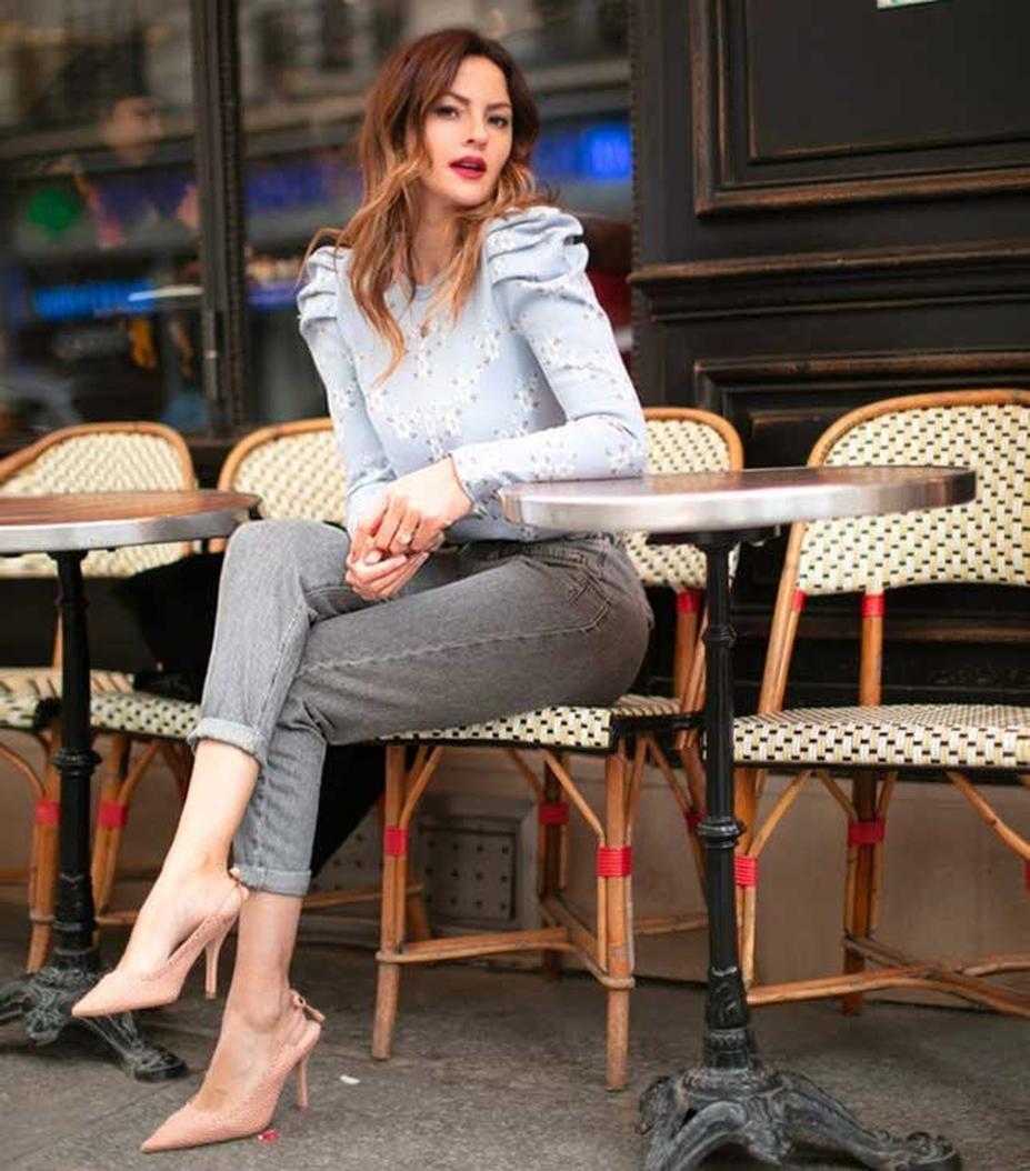 Julia n’a pas manqué de réagir pour mettre les pendules à l’heure, dénonçant ce comportement sur ses stories. Elle a bien précisé que tout cela est faux, et que ses racines sont bien françaises.