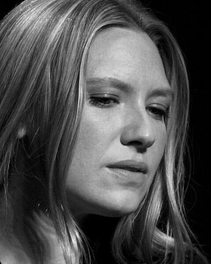 « Je suis sincèrement triste pour Anna Torv, même si je trouvais le couple assez mal assorti finalement. »— AaronJ (@aaronjj) 8 mai 2025, 13:27
